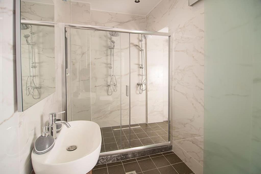 Joy'S Modern-Chic Home Kalamata Zewnętrze zdjęcie