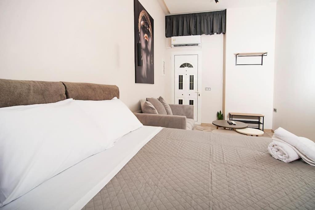 Joy'S Modern-Chic Home Kalamata Zewnętrze zdjęcie